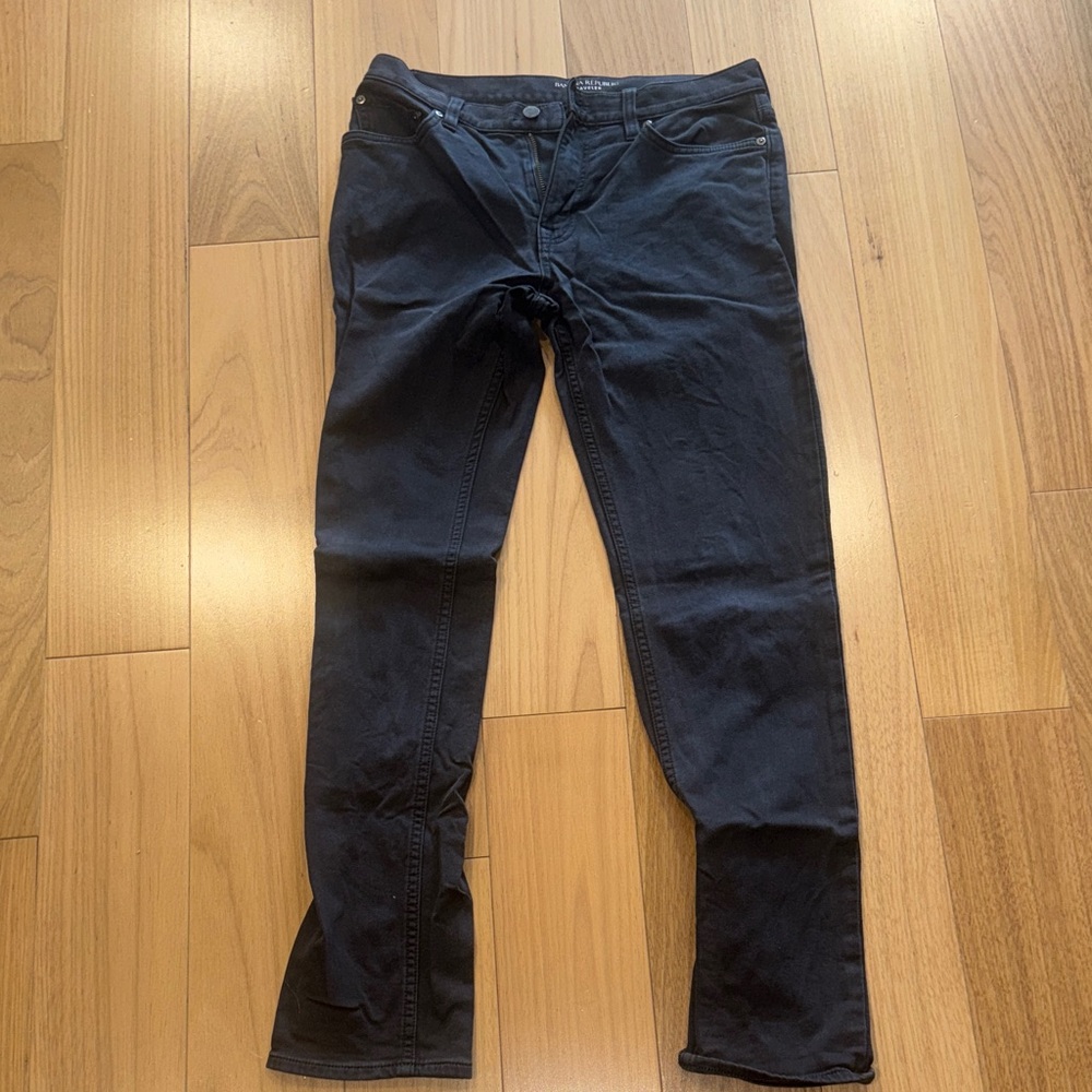 Greyish Black Slim Traveler pants